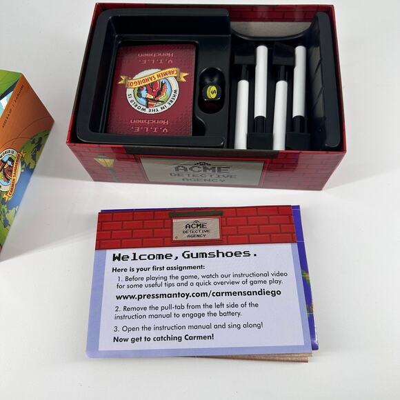 Where in the World is Carmen Sandiego Card Game | Pressman 2017 | Ages 8+ - Picture 3 of 3